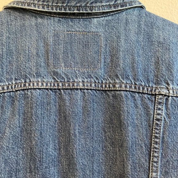 Levi's 2 Tone Denim and Cotton Jean Jacket - Picture 10 of 10